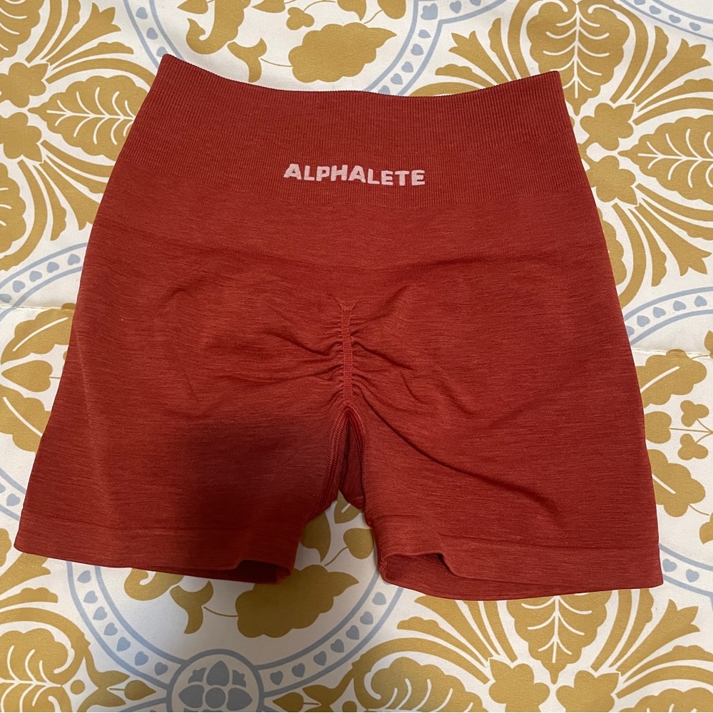 Alphalete Amplify Short in Fireside (XXS)